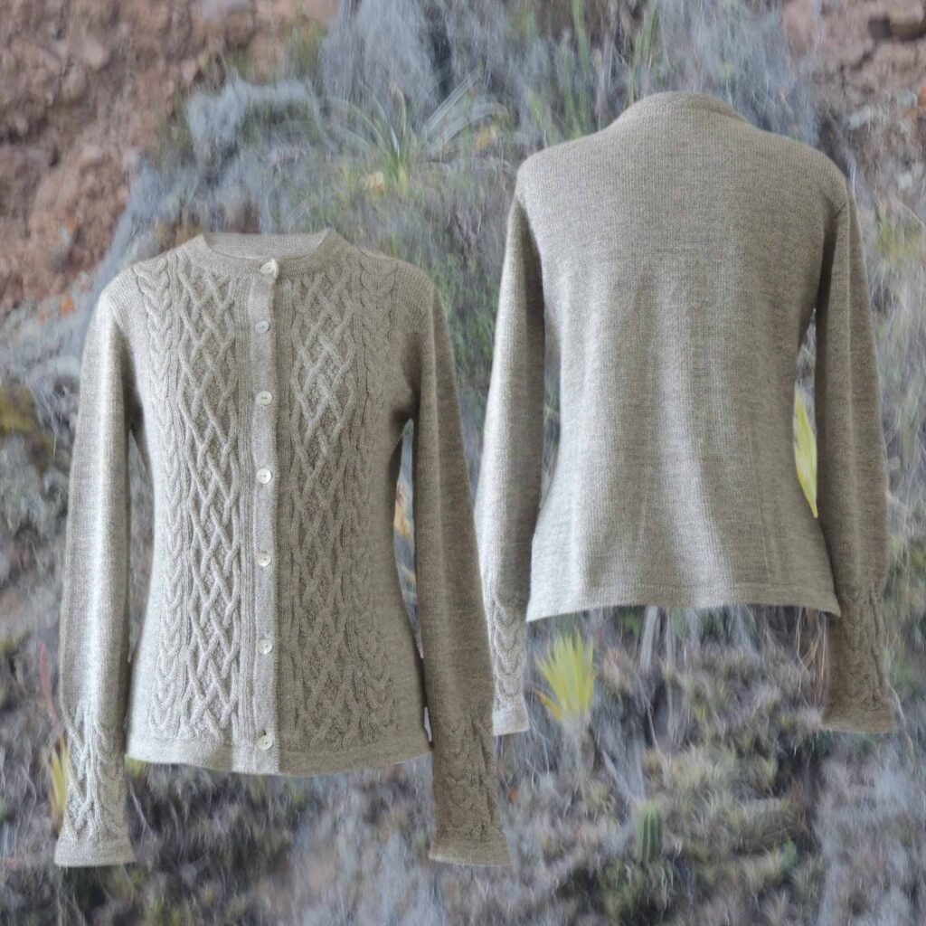 01-2147-NN pfl knitwear producer wholesale cardigan with cable pattern, baby alpaca.