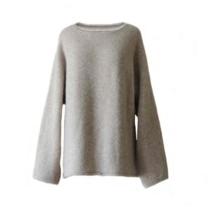 21-2001-NN PFL knitwear producer / wholesale Oversized sweater in warm felted alpaca blend.